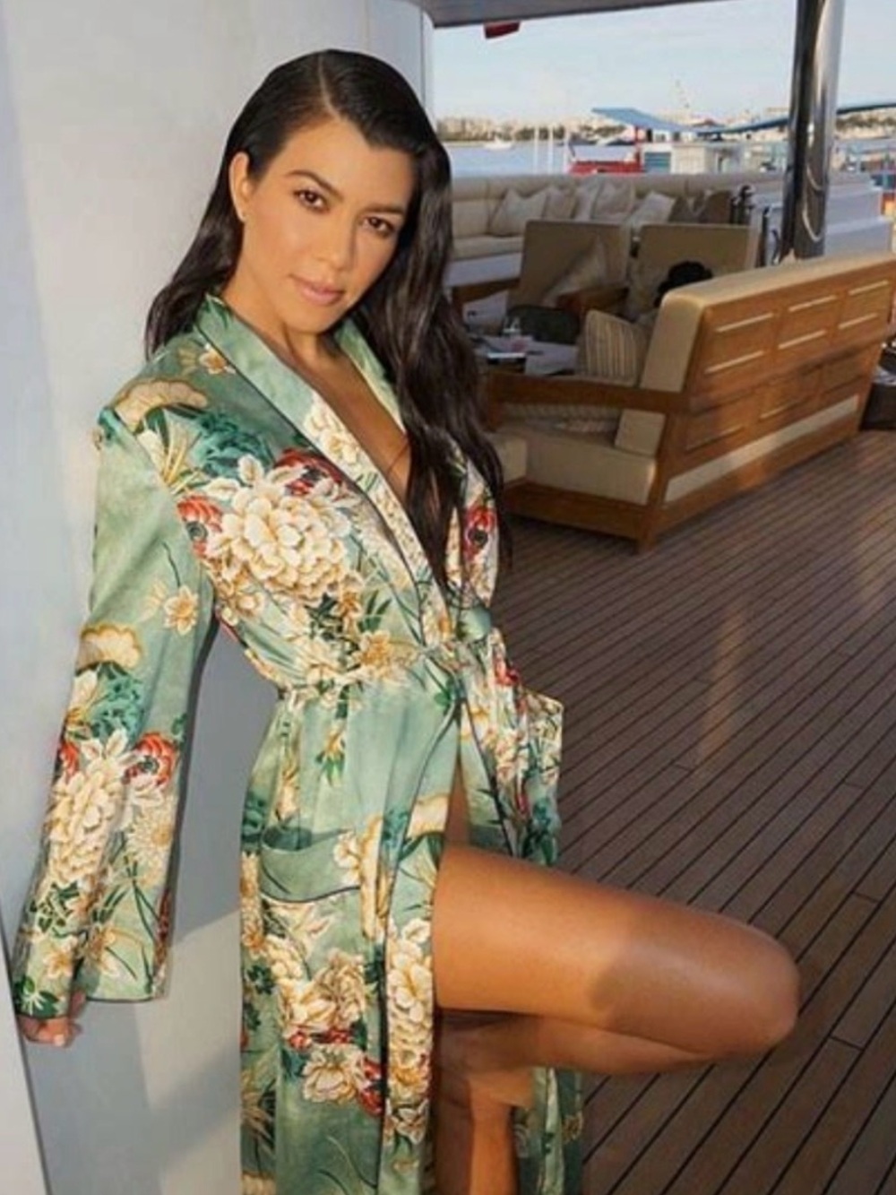 Zara Floral Satin Long Robe/Kimono Green Size Small